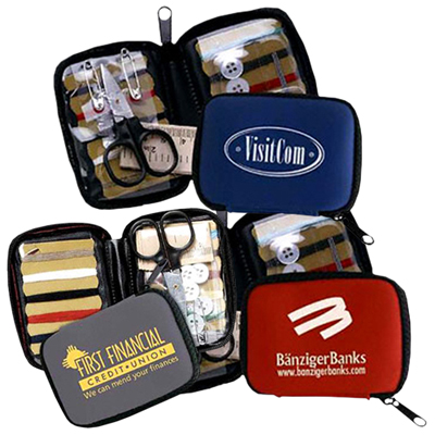 16048 - Deluxe Travel Sewing Kit